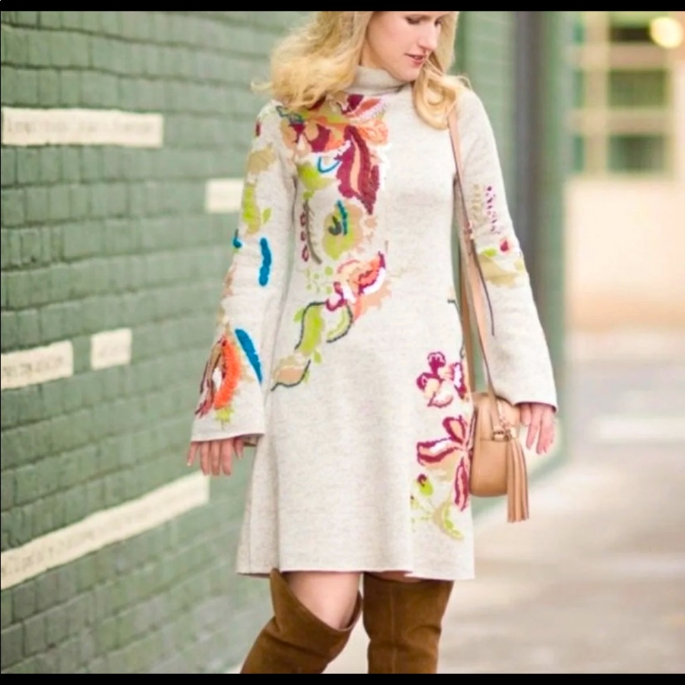 Sweater Dress Beautiful Like New Embroidered Stitching. Soft fabric not itchy.